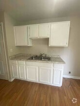 Building Photo - 9008 John Paul Ct