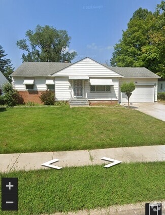Building Photo - 19213 Sumpter Rd