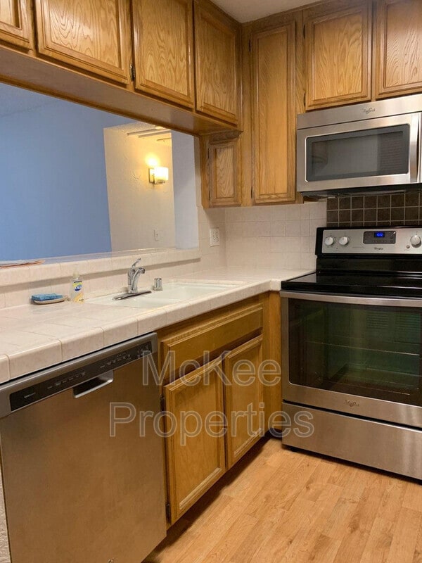 Foto del edificio - 5645 Friars Rd