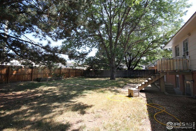 Building Photo - 2110 Applewood Rd. Fort Collins