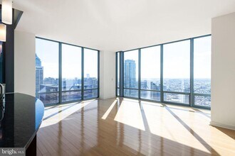 Building Photo - 2101 Market St