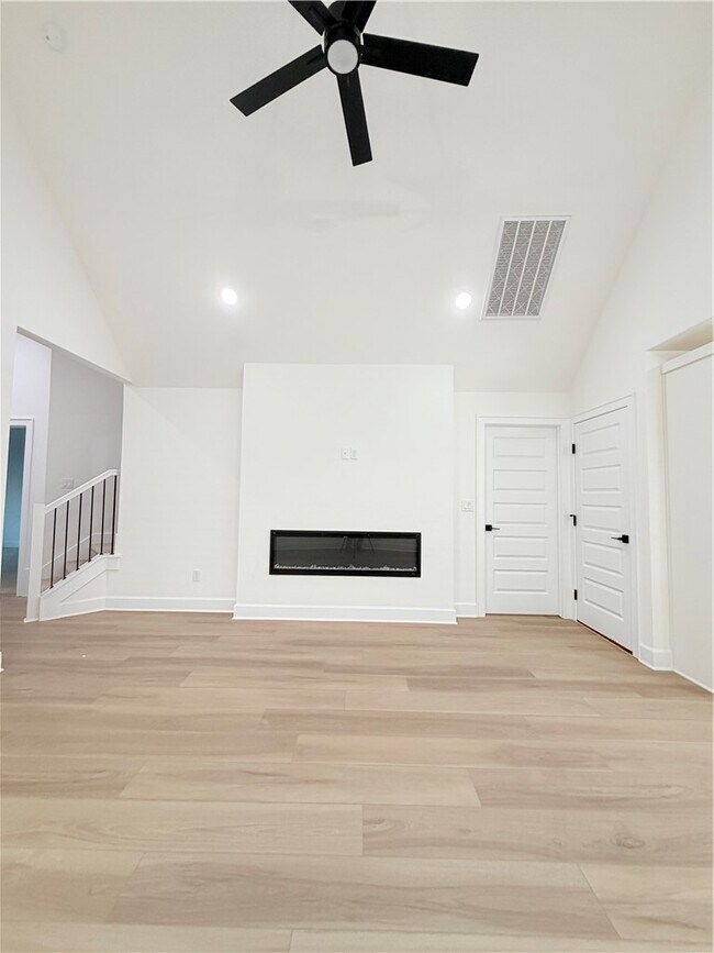 Building Photo - 3008 SW Lovely Ln