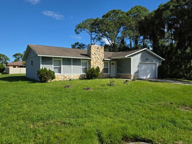 Foto del edificio - 901 Colonial Ave SE