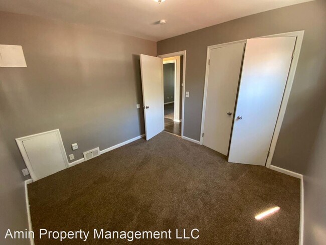 Building Photo - 3 br, 1.5 bath House - 26251 Huntington St