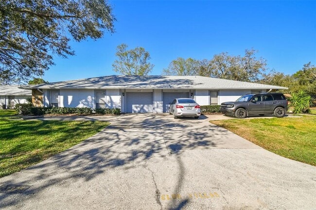 Building Photo - 23325 Club Villas Dr