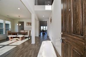 Building Photo - 4810 Emerson Manor Dr