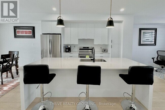 Building Photo - 1979 Upperpoint Gate