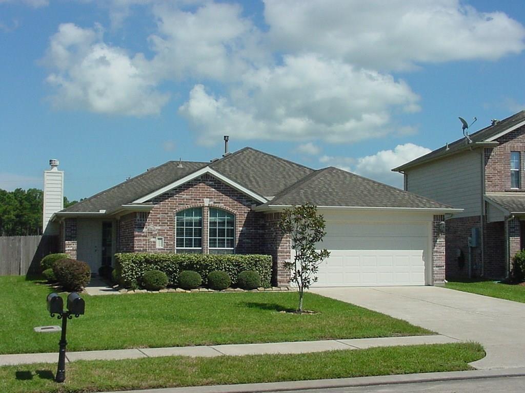 4023 Bentwood Cir, Dickinson, TX 77539 House Rental in Dickinson, TX