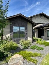 Building Photo - 496 Black Bull Trail