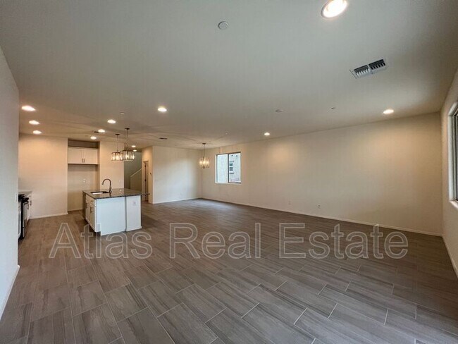 Building Photo - 12171 W Amarissa Dr