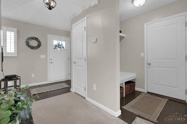 Foto del edificio - 4595 Kibbey Ln