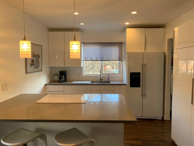 Kitchen - 5206 Kissing Camels Dr #1