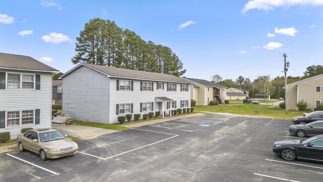 Building Photo - Garden Apartments