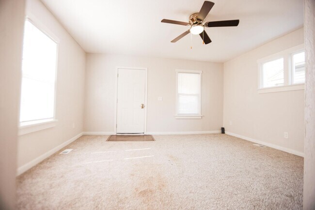 Foto del edificio - 628 Evesham Ave