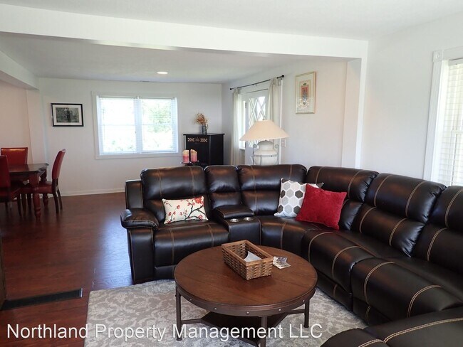 Foto del edificio - 3 br, 2 bath House - 5140 Brackett Road