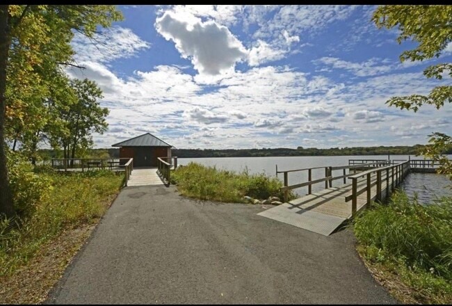 Building Photo - 13073 Crimson clover ln