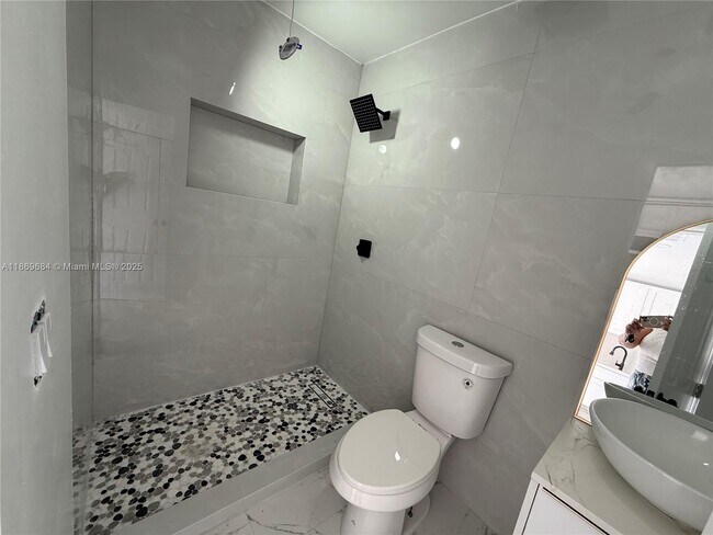 Foto del edificio - 9824 SW 26th Terrace