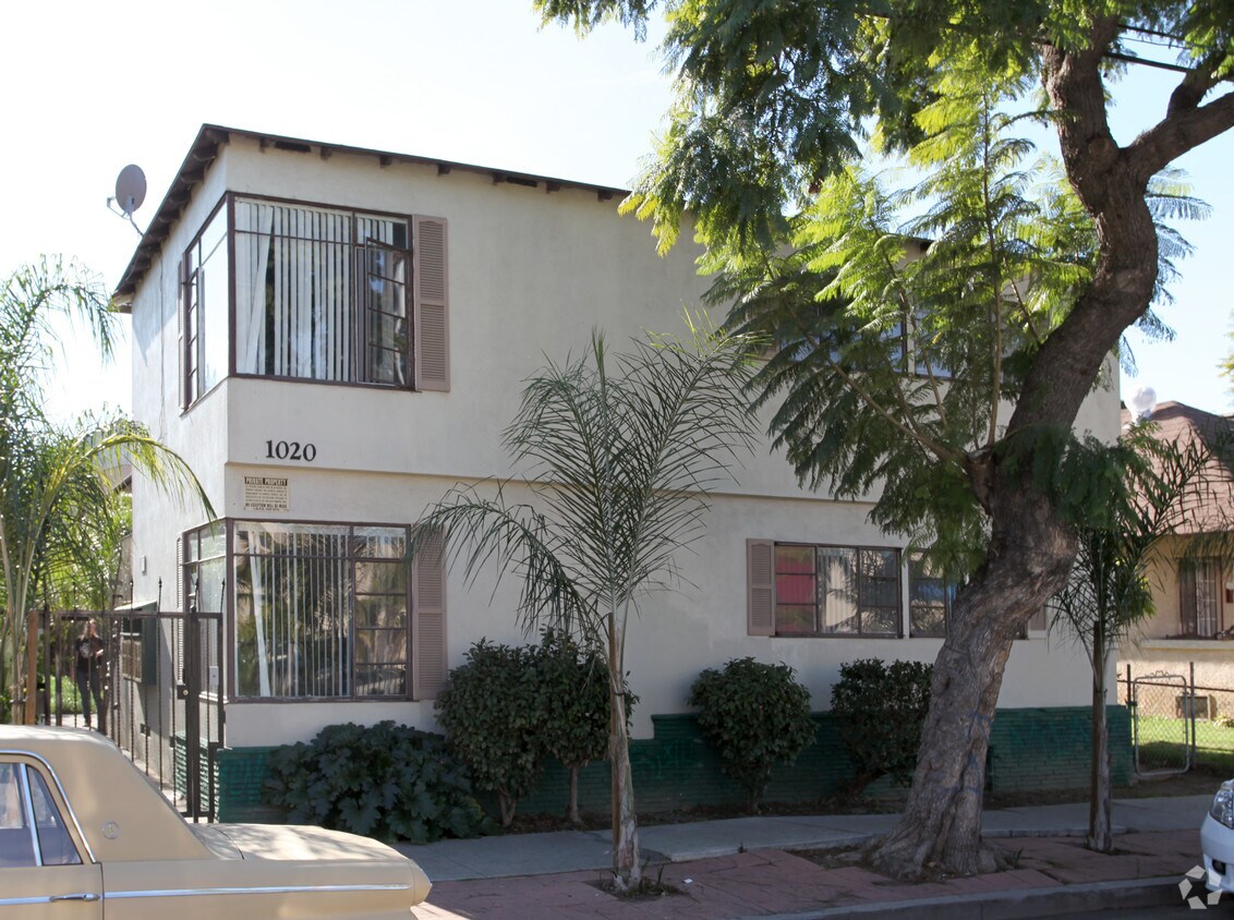 Primary Photo - 1020 E 6th St
