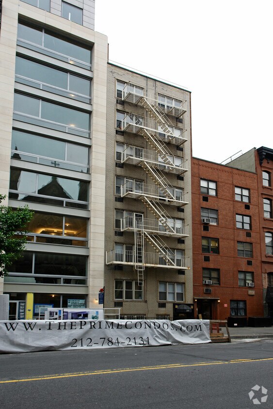 Foto del edificio - Preston NY 331 West 14th Street