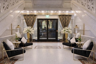 Interior Photo - HWH Luxury Living