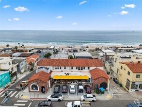 Building Photo - 3309 Highland Ave