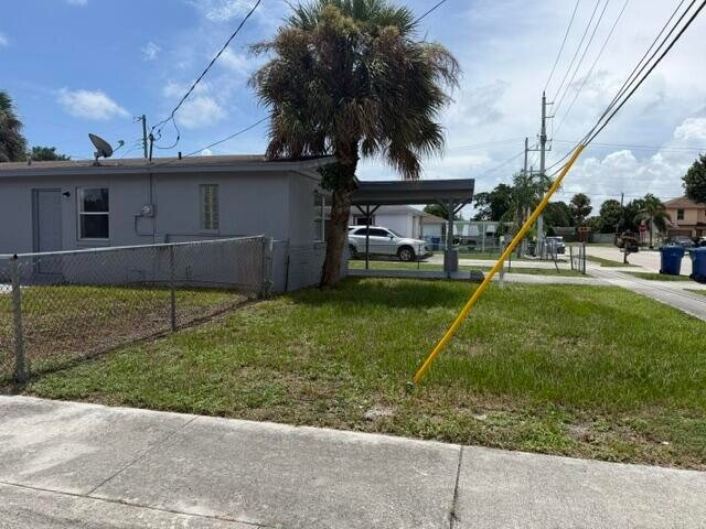 Photo - 1528 Avenue South Unit House