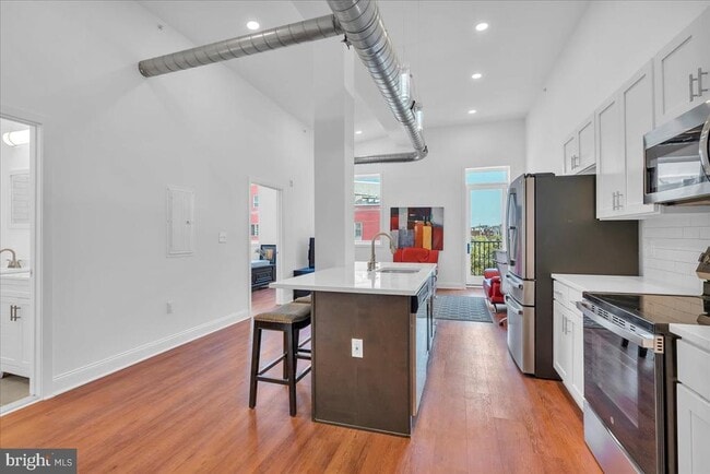 Foto del edificio - 1406 Fairmount Ave