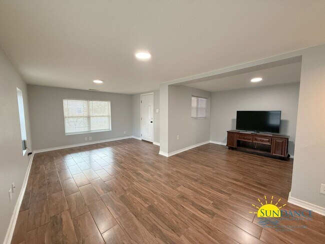 Foto del edificio - Charming 2 Bedroom Home in Crestview!