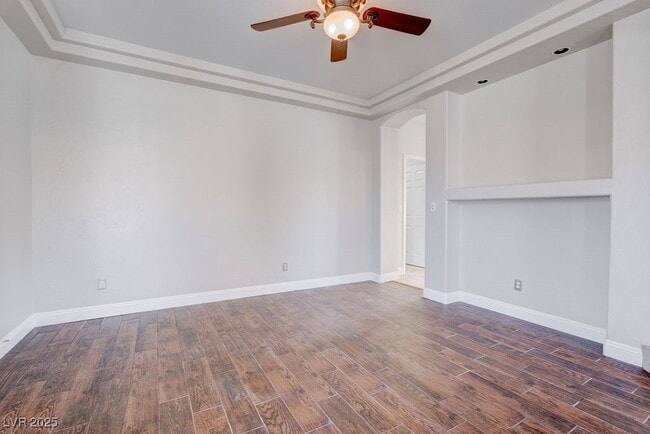 Building Photo - 8408 Bay Point Dr