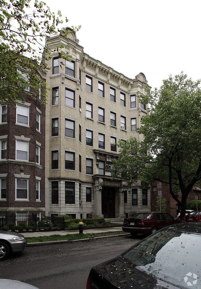 Building Photo - 15-19 Queensberry Street
