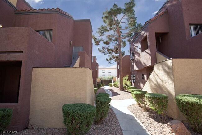 Building Photo - 4050 Pacific Harbors Dr