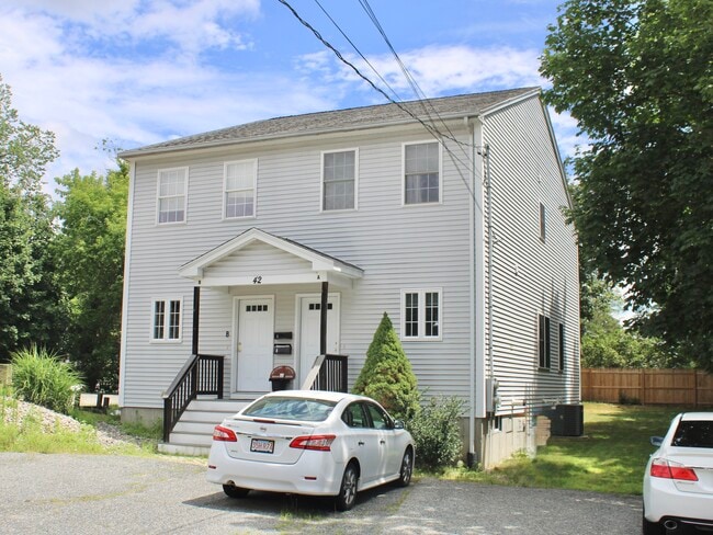 Building Photo - 42 N Main St