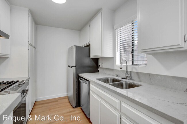 Foto del edificio - 1 br, 1 bath Apartment - 817 Hill Street 8...