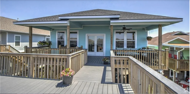 Building Photo - 1169 Sailfish St