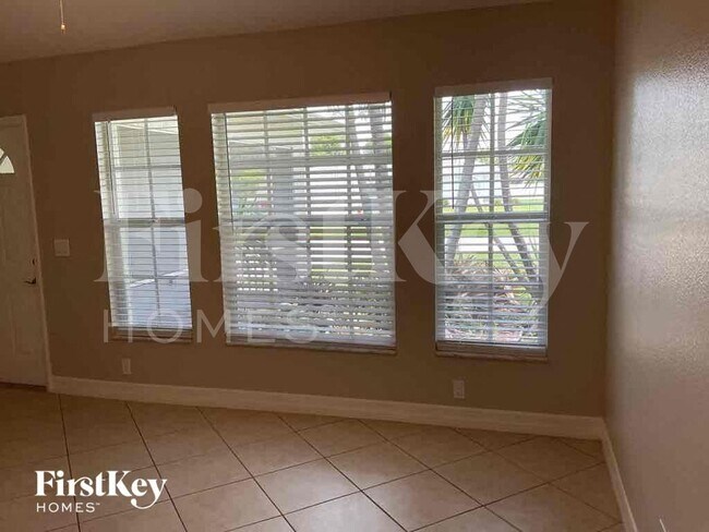 Foto del edificio - 314 SE 15th St