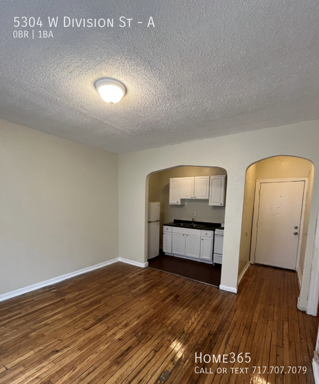 Building Photo - Move In Ready Studio
