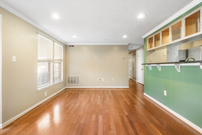Foto del edificio - 7862 Cornerstone Way