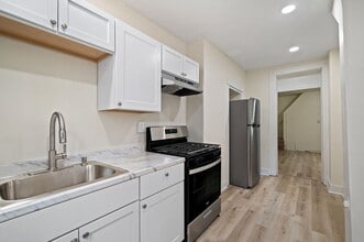 Building Photo - 2326 Larkins Wy