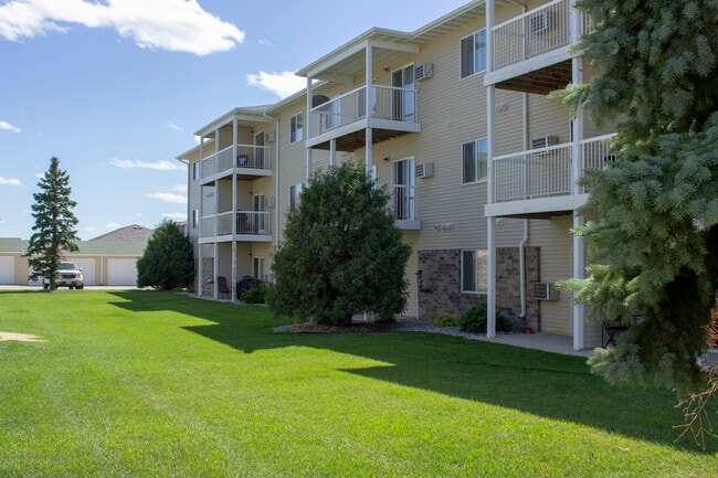 Building Photo - Amber Valley Apartments