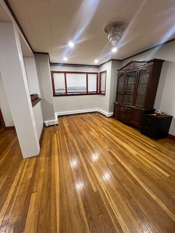 Foto del edificio - 28 Gould Ave