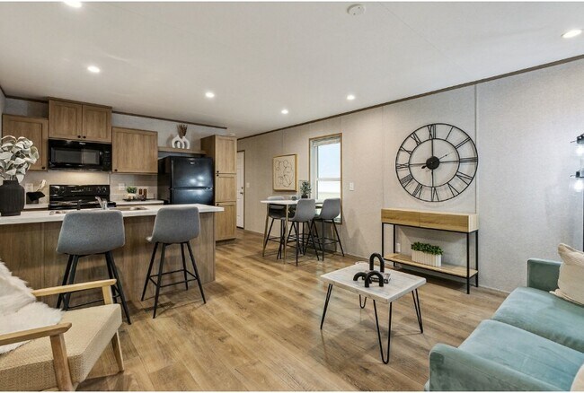 Foto del edificio - 3210 Birch Ln