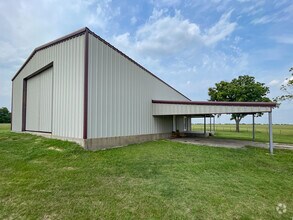 Building Photo - 123 County Road 127A