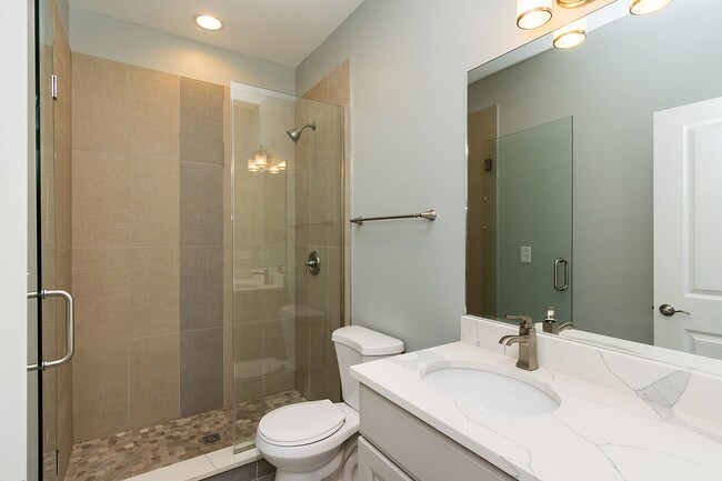 Foto del edificio - 447 N Carpenter St