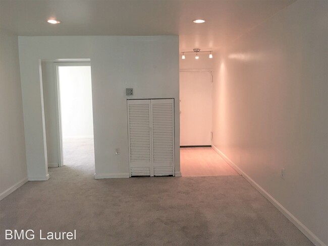 Building Photo - 1 br, 1 bath House - 8647 Greenbelt Rd  Un...