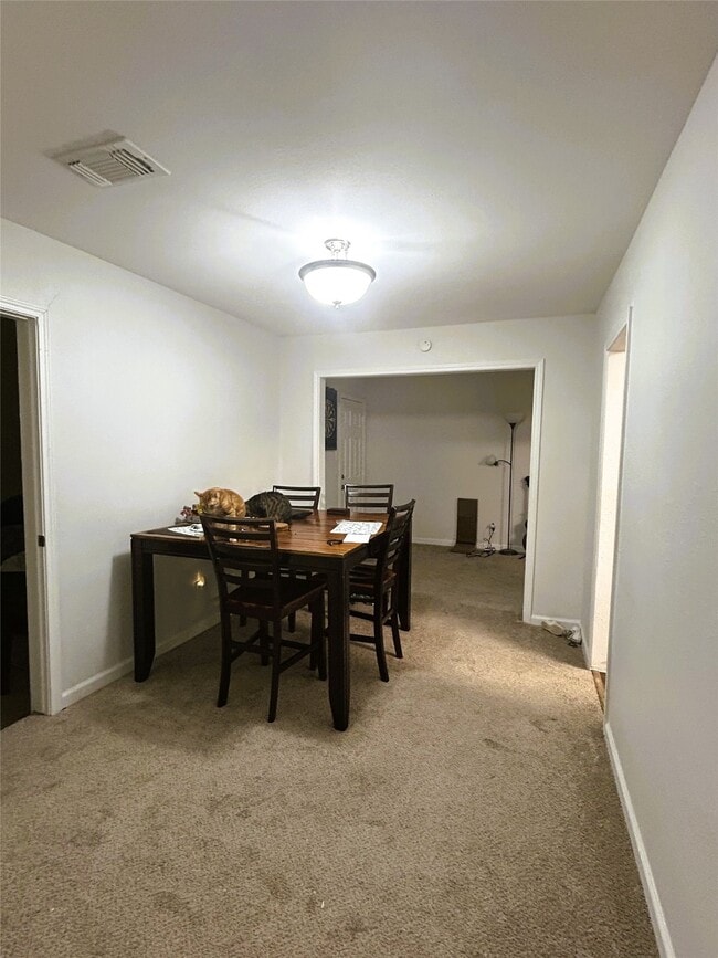 Foto del edificio - 302 Shoreacres Blvd