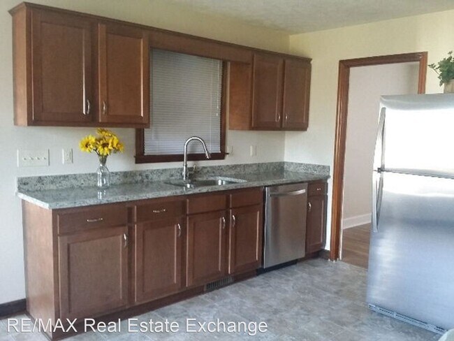 Building Photo - 3 br, 2 bath House - 803 Barker Ten Mile Road