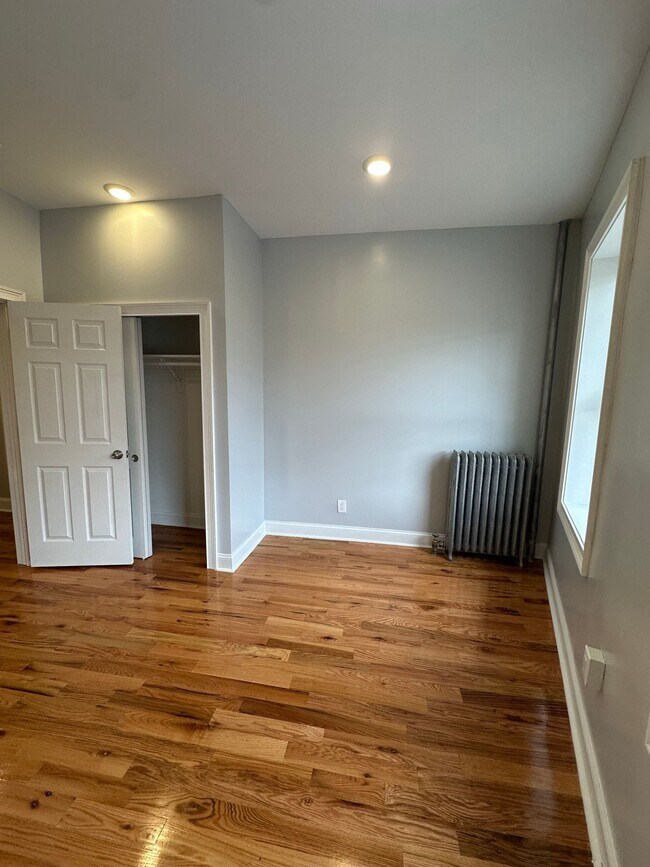 Foto del edificio - 4614-4616 Park Ave