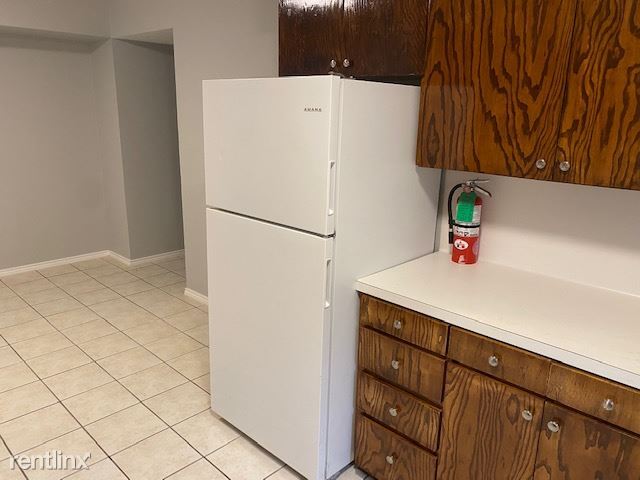 Foto del edificio - 2 br, 1 bath Duplex - 1619 W Nolana Ave 16...