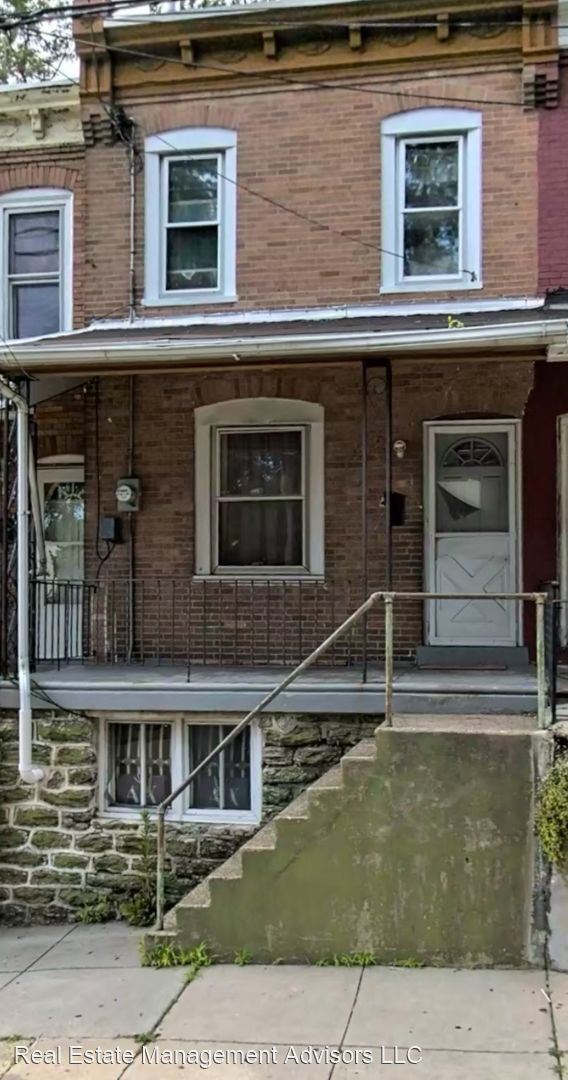 Foto del edificio - 2 br, 1 bath House - 465 East Penn Street