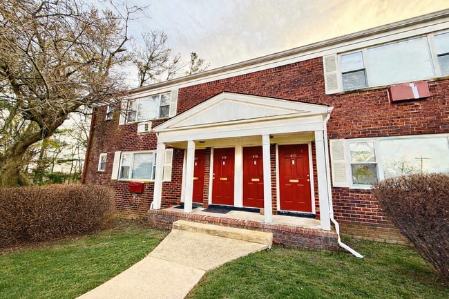 Building Photo - Two Rivers at Matawan